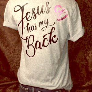Jesus Has My Back > Bella T-Shirt